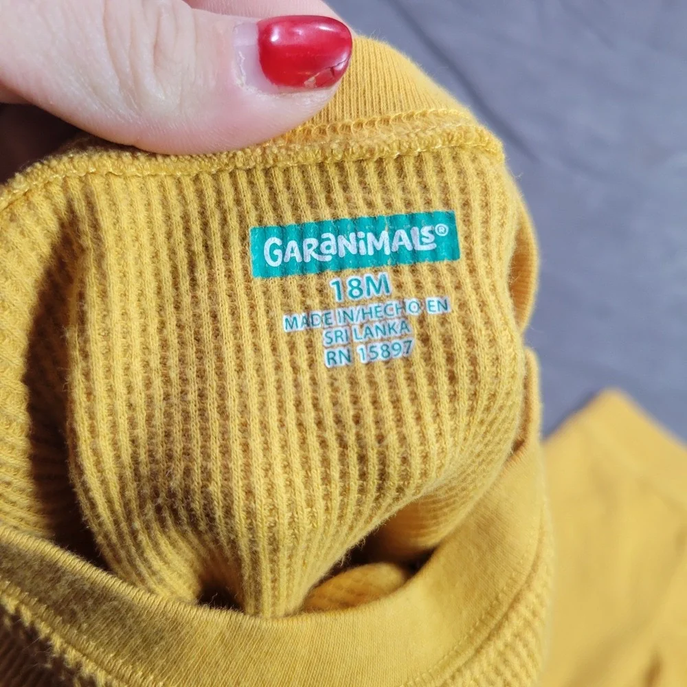 Garanimals‎ Baby 18M Yellow Waffle Knit Thermal Bodysuit and Pants Set